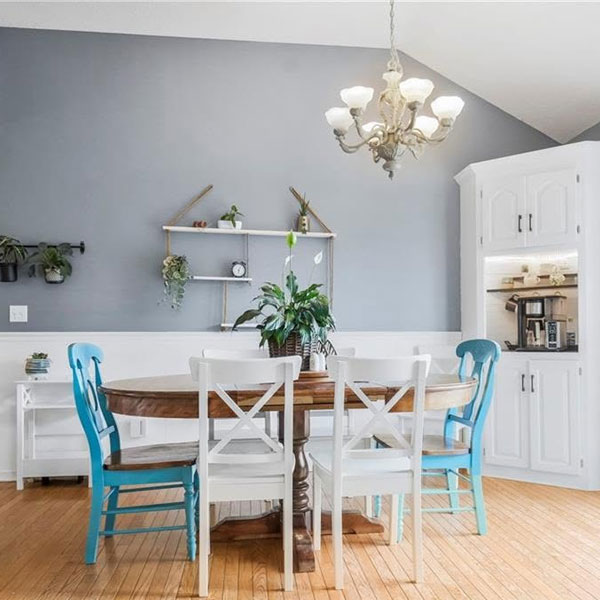 crown-realty-helping-homeowners-downtown-gardner-ks