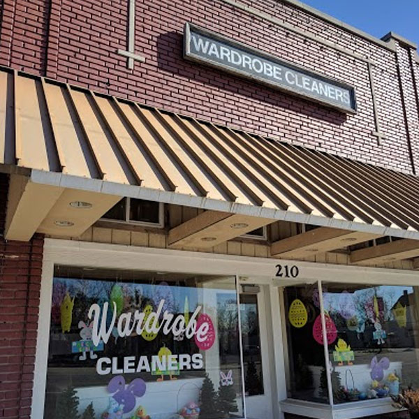 wardrobe-cleaners-storefront-downtown-gardner-ks El Luchador Authentic Mexican Food in Downtown Gardner, KS - From Scratch, Made with Love