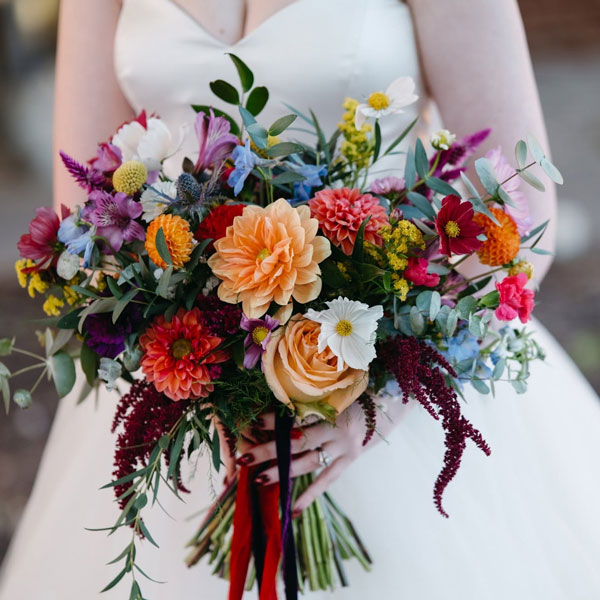 in-full-bloom-bridal-bouquets-downtown-gardner-ks
